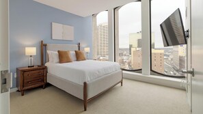 2 Schlafzimmer, Schreibtisch, Bügeleisen/Bügelbrett, WLAN