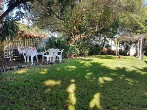 Room, 1 Bedroom, Terrace | Garden - Room-sunbird Room Double Room With poo (Cape Town)