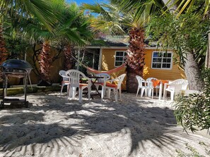 Room, 1 Bedroom, Terrace | Terrace/patio - Room-sunbird Room Double Room With poo (Cape Town)