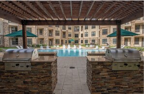 Terrace/patio - Landing | Chic 1BD, Game Room, Gym (Houston)