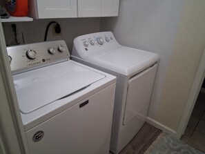 Interior - Charming  1-bedroom in a shared house in serene Aurora (Aurora)