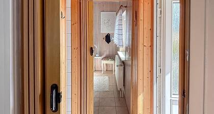 1 bedroom gorgeous home in Waren