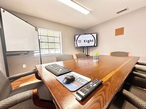 Meeting facility - Private Office Rental - Ocala - Meetings, Content, Teams (Ocala)