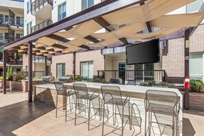 Terrace/patio - Landing | Modern 1BD, Yoga Studio (Denver)