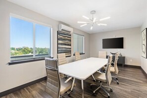Dining - Landing | Modern 1BD, Yoga Studio (Denver)