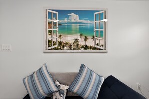 Interior - Sarasota Escape: Movie Room & Siesta Beach Fun (Sarasota)