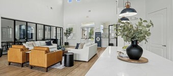 Landing | Incredible 2BD, Clubhouse, Gym