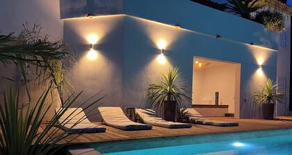 Villa vue mer à Hyères avec piscine