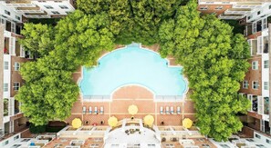 Pool - Landing | Spectacular 1BD, Courtyard, Gym (Columbia)