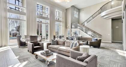 Landing | Amazing 1BD, Gym, Courtyard