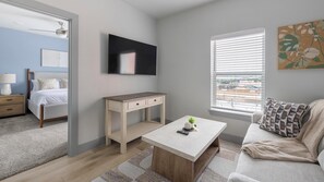 Smart TV - Landing | Amazing 1BD in Grand Prairie (Grand Prairie)