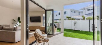 Black Wattle Beach House