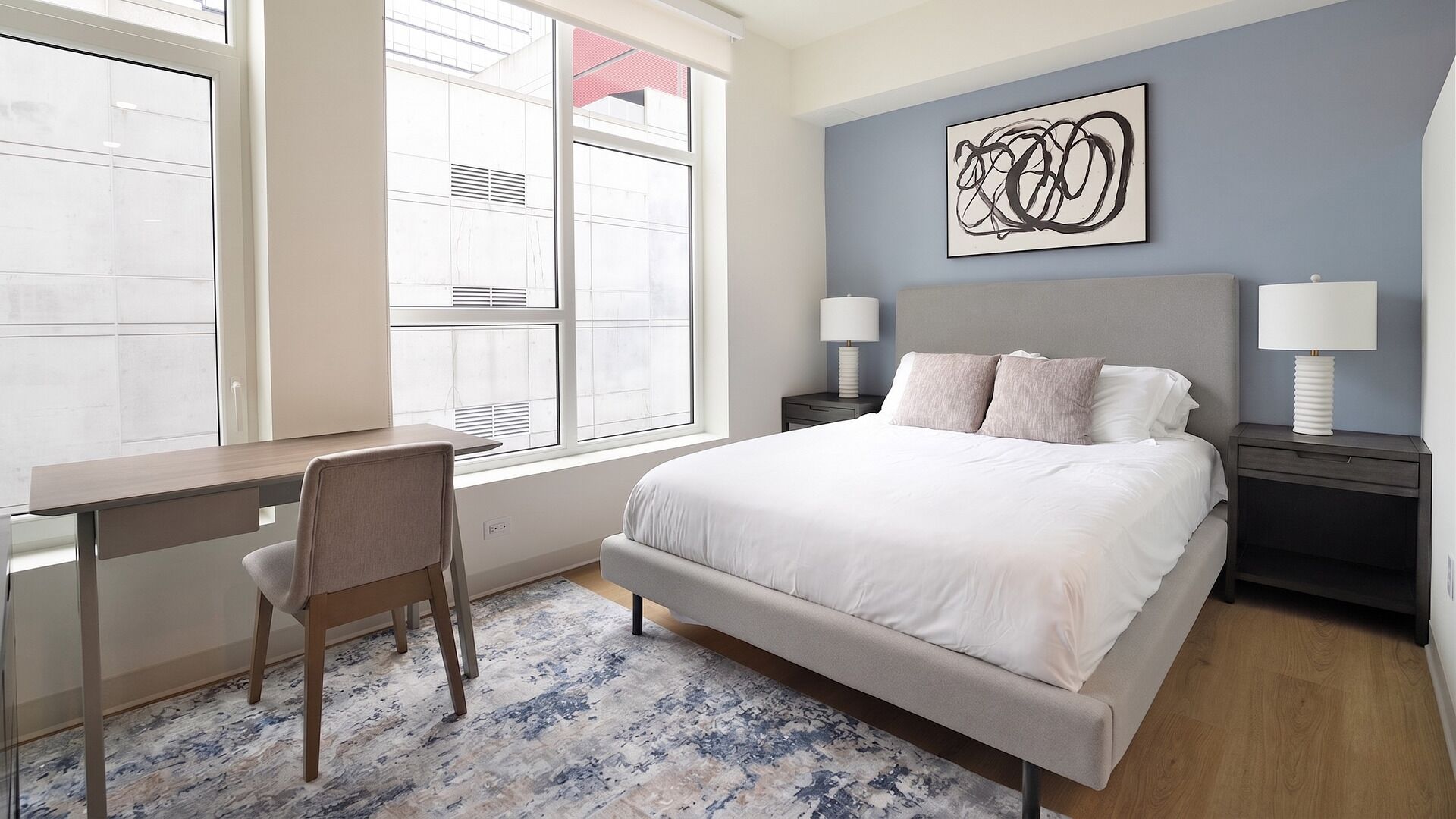 Desk, iron/ironing board, WiFi, bed sheets