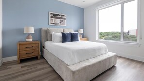 1 bedroom, desk, iron/ironing board, WiFi - Landing | Incredible 1BD, Gym (Austin)