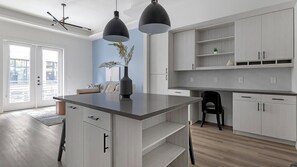Interior - Landing | Amazing 1BD, Gym (Austin)