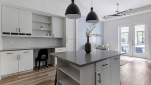 Interior - Landing | Spectacular 1BD, Gym (Austin)
