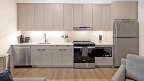 Fridge, dining tables - Landing | Stunning 1BD in Lincoln Park (Chicago)