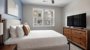 1 chambre, bureau, fer et planche Ă repasser, Wi-Fi