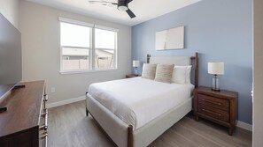 2 bedrooms, desk, iron/ironing board, WiFi - Landing | Beautiful 2BD, Gym, Pool (Goodyear)