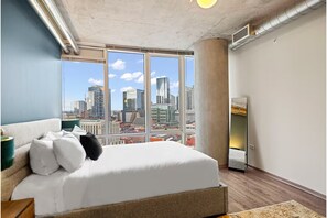 Room - Nashville Skyline Escape | Upscale Stay w/Modern Amenities Near Local Attraction (Nashville)