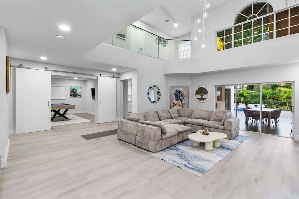 Glam Manor by Glam Homes