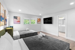 Deluxe villa | Een strijkplank/strijkijzer, gratis wifi, beddengoed