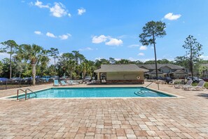 Pool - New Listing Special - House w/ Pool & only 5 miles to Navarre Beach (Navarre)