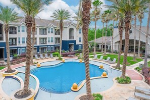 Pool - Landing | Beautiful 1BD, Clubhouse (League City)