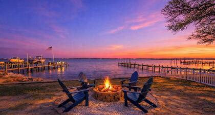 Relax on the Sunset Sound-Hot Tub Soaks & Fire Pit Nights in Kill Devil Hills