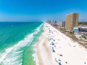 On the beach - Surf Club Beachfront Condo | 2BR, Large Balcony, Quiet East End, Direct Beach Access! (Panama City)