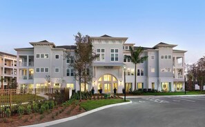 Exterior - Landing | Chic 2BD in The Forum (Fort Myers)