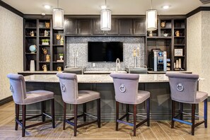 Interior - Landing | Modern 1BD, Clubhouse, Gym (Louisville)