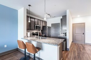 Fridge, dining tables - Landing | Modern 1BD, Clubhouse, Gym (Louisville)