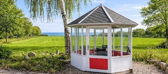 Lovely home in Nordborg with house sea view