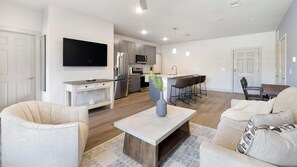 Smart TV - Landing | Amazing 2BD, Game Room, Clubhouse (Mansfield)