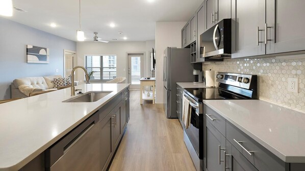 Fridge, dining tables - Landing | Amazing 2BD, Clubhouse, Game Room (Mansfield)