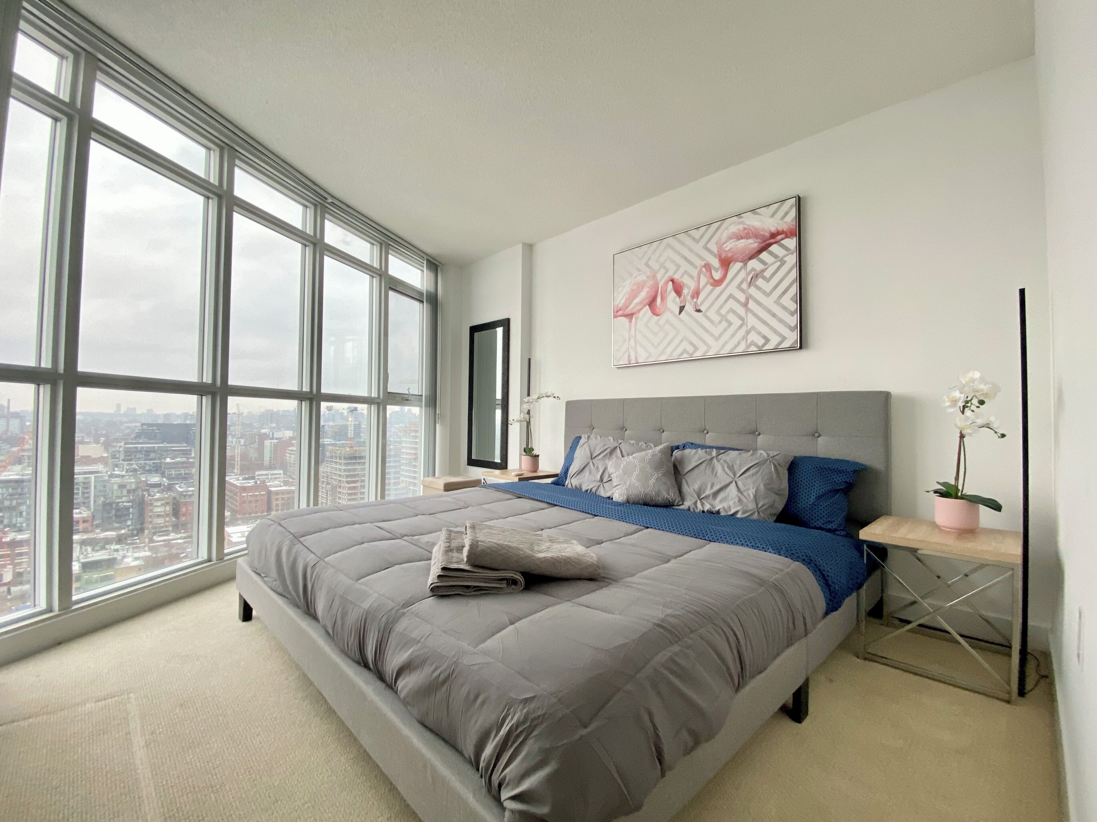 Deluxe Suite, Lake View