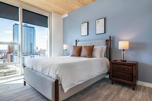 2 Schlafzimmer, Schreibtisch, Bügeleisen/Bügelbrett, WLAN