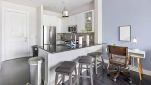 Fridge, dining tables - Landing | Stunning 1BD, Clubhouse, Gym (Dallas)