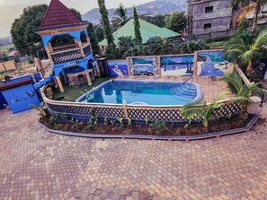 Piscina all'aperto