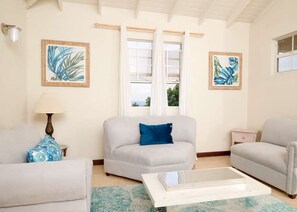 Smart TV -  "Sky Box" Apt near Warrens shopping centers and University of the West Indies (Saint Michael)