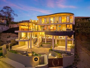 Exterior - Brand-New Luxury Villa | Private Pool | Ocean Views | Heart of Tamarindo (Tamarindo)