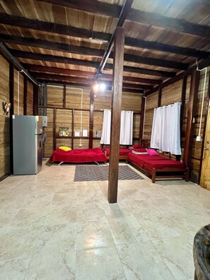 3 slaapkamers, gratis wifi, beddengoed, rolstoeltoegankelijk