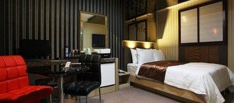 SOO HOTEL