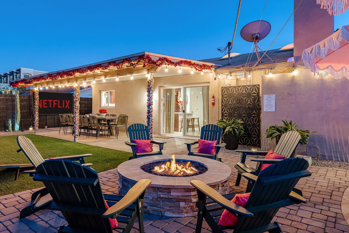 Outdoor dining