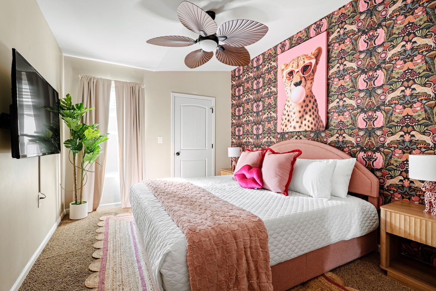 6 Schlafzimmer, Bügeleisen/Bügelbrett, kostenloses WLAN, Bettwäsche