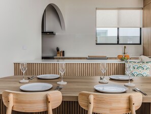 Hus - 5 sovrum - balkong | Restauranger