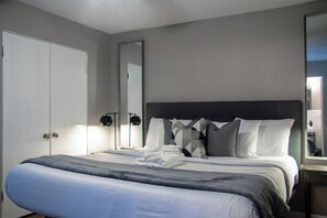 Room - Montrose Dream Suite 03! Downtown, Medical Center (Houston)