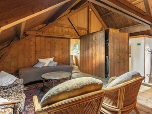 7 camere, culla da viaggio, Wi-Fi gratuito, lenzuola