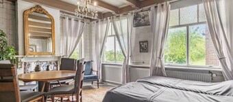 Stunning private villa for 18 people with WIFI, TV, pets allowed and panoramic view